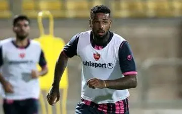 لوکادیا؛ یک سروگردن بالاتر از همه (عکس)