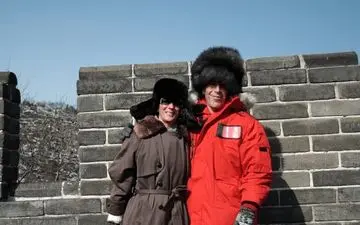 اسناد تازه: آیا جفری اپستین مهره یک تله جنسی به سبک کا‌گ‌ب بوده است؟