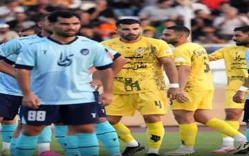 گزارش تصویری دیدار فجرسپاسی شیراز و پیکان تهران