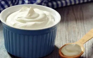 علل عفونت قارچی واژن چیست؟| ماست برای درمان عفونت واژن مفید است؟