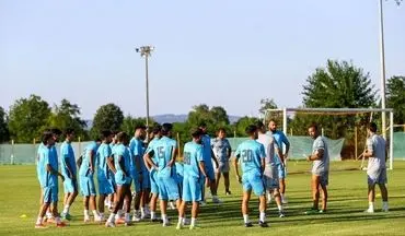 نبرد در قلب دفاع؛ رقابت تنگاتنگ مدافعان استقلال برای جلب نظر ساپینتو