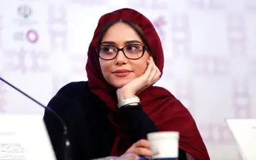 «پریناز ایزدیار» و «طناز طباطبایی» در کاخ جشنواره فیلم فجر و برگزاری نشست خبری