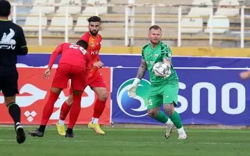 بازگشت دو بازیکن خارجی فولاد به تمرینات