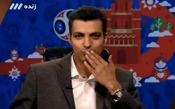 بوس فرستادن فردوسی‌پور روی آنتن زنده!+فیلم 