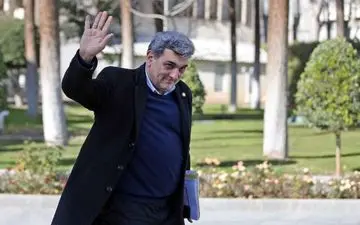 شهردار تهران از شهروندان برای شرکت در انتخابات شورایاری ها دعوت کرد