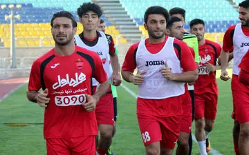 تنبیه بازیکن جنجالی پرسپولیس ادامه دارد …