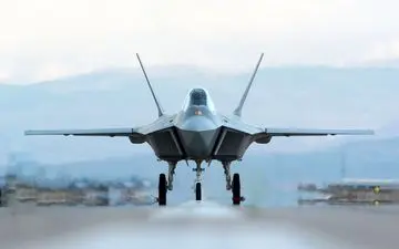 قدرت خارق‌العاده جنگنده‌ها در ویدئویی نفس‌گیر: عبور از دیوار صوتی