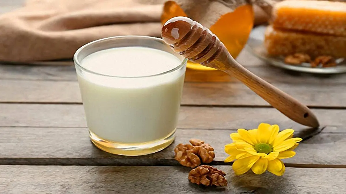 فواید شگفت انگیز ترکیب شیر و عسل