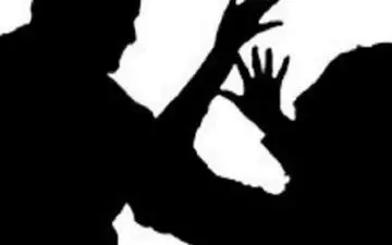 
تجاوز به زن جوان تهرانی پس از مرگ زیر عمل جراحی لو رفت / شوهرش از آرش شکایت کرد
