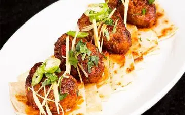 طرز تهیه کباب تابه‌ ای پنیری؛ غذای خوشمزه و مخصوص ترکیه‌ای