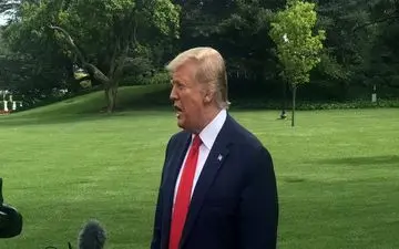 ترامپ: ببینیم درباره ایران چه پیش می‌آید