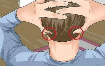 علت درد پشت سر چیست؟