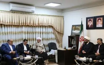 تاکید آیت الله علما به وزیر دادگستری:
نظارت بیشتری به مسئله خصوصی‌سازی صورت گیرد