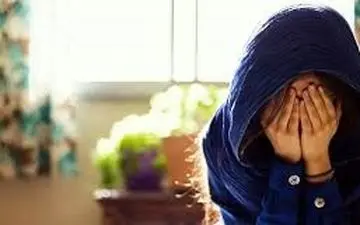 بی آبرویی دختر 17 ساله با دوستان پدرش ! / پدرم مجبورم کرد ! + نظر کارشناس و هشدار