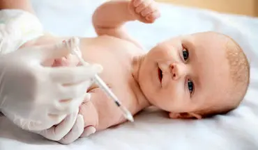اسهال نوزاد بعد از واکسن: یک عارضه معمول یا نگران‌کننده؟
