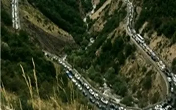 جاده قدیم رشت قزوین مسدود شد