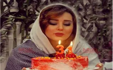 گلناز خالصی شمع ۳۱ سالگی را هم فوت کرد! (عکس)