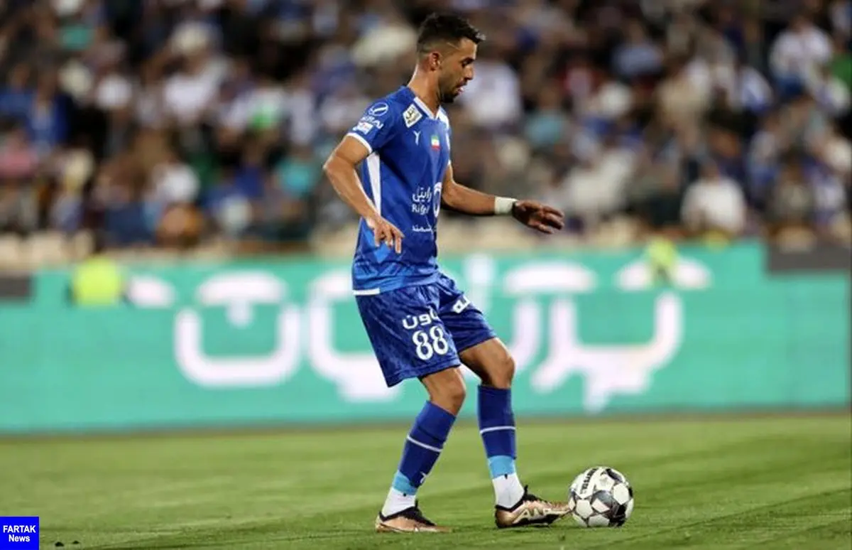 هافبک استقلال به دیدار الهلال رسید

