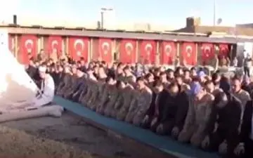 وقتی نمازگزاران، خواندن نماز را بلد نیستند!