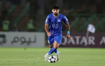 پیروزی استقلال در نیمه نخست مقابل فولاد هرمزگان