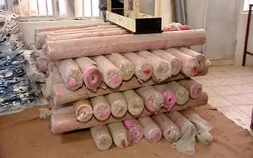 انباشت کالاها در کارخانه‌ها به خاطر رکود در بازار + فیلم