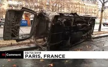 بلایی که جلیقه زردها سر کوچه‌های پاریس آوردند+فیلم