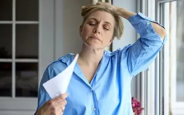 پایان دادن به گرگرفتگی: یک راهکار موثر برای زنان یائسه