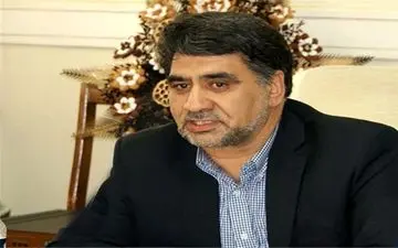 فوری / حمله ویرانگر یک مرد به ماشین نماینده مجلس در تهران