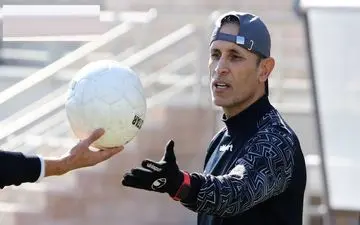 گزارش تمرین پرسپولیس| کری خوانی کادر فنی با بازیکنان