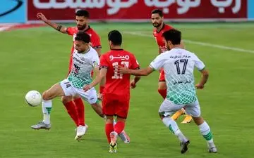 پایان نیمه اول|شکست پرسپولیس مقابل ذوب‌آهن