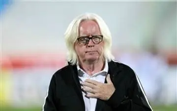 حضور شفر در ورزشگاه آزادی برای تماشای بازی تیم امید ایران + عکس