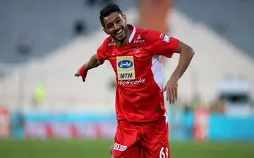 شعری که ستارۀ پرسپولیس برای بازماندگان حادثۀ شیراز نوشت +عکس