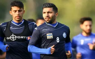 هافبک استقلال دیدار با ماشین سازی را از دست داد