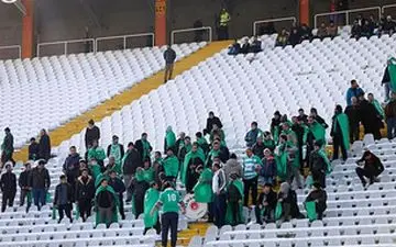 
اتفاق عجیب در یکی از بازی های لیگ برتر فوتبال +عکس