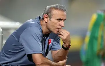 گل‌محمدی: فقط بلدیم بگوییم ان‌شاءالله؛ لیگ را یک سال تعطیل کنیم!/ ما بازیکنان مازاد تیم‌های دیگر را نمی‌خواهیم
