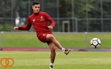 لیورپول همچنان به حفظ کوتینیو فکر می کند