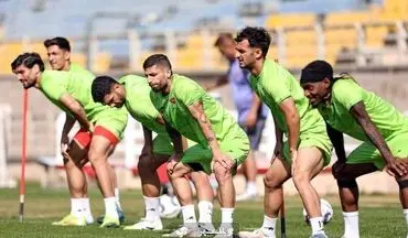 مهمان کوچک در تمرین پرسپولیس؛ اورونوف کوچک به جمع سرخ‌ها پیوست+عکس