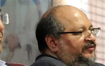  شریعتمداری: حذف ارز ۴۲۰۰ تومانی نیازمند بررسی کارشناسانه است