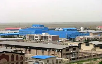 مسؤولان چناران: وام ۱۳ درصدی به‌تولیدکننده‌ها می‌دهیم/ تولیدکننده: در عمل وام دریافتی بیش از ۲۱ درصد درمی‌آید