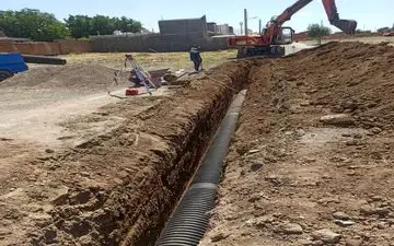 آغاز عملیات اجرایی پروژه شبکه جمع آوری فاضلاب شهر سنقر / تحت پوشش خدمات فاضلاب مدرن قرار گرفتن ۱۰ هزار شهروند



