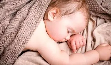 علت دمر خوابیدن نوزاد چیست؟