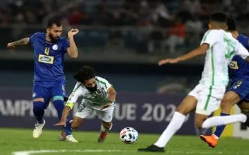 استقلال همیشه مدعی قهرمانی است/ استفاد از سیستم ۲-۵-۳ یک ضعف بزرگ دارد