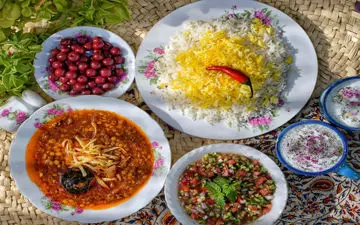 قیمه رشتی، یه خوراکی لذیذ و مجلسی: طرز تهیه آسان در منزل | فیلم