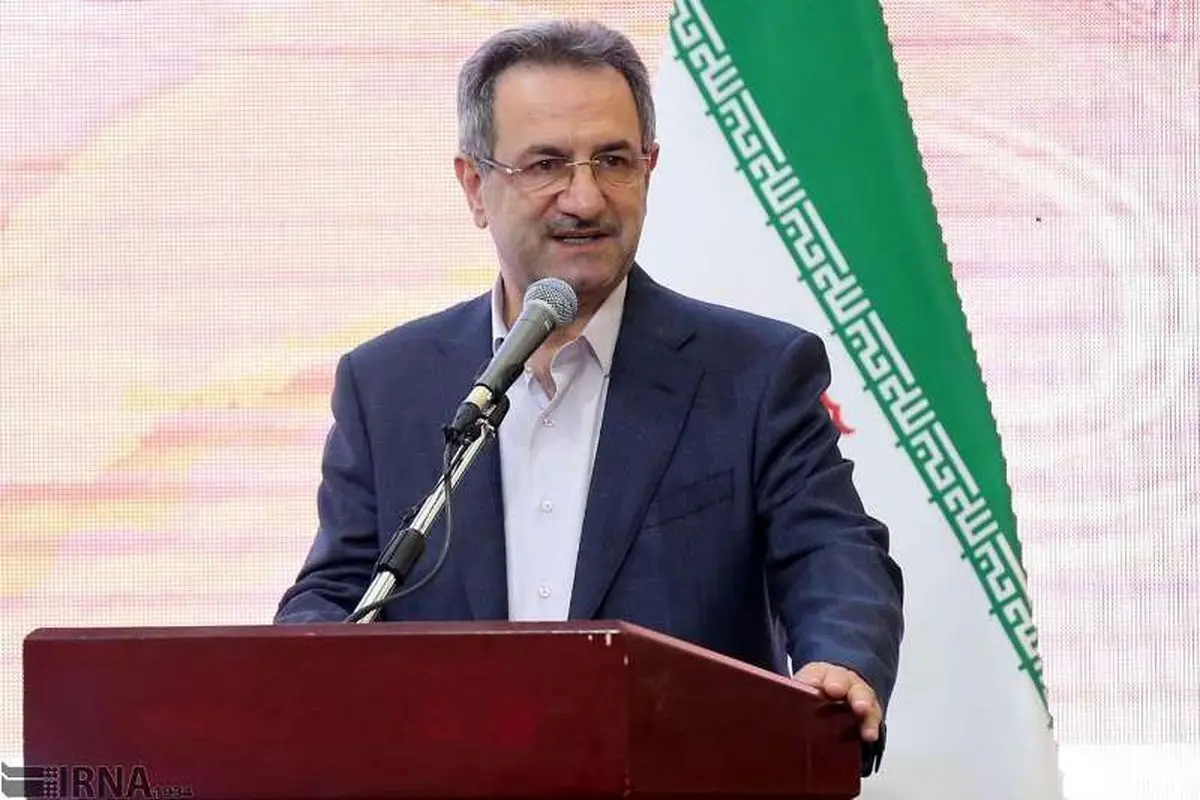 مدارس تهران فردا تعطیل است/ آلودگی هوا از مرز عادی 
گذشت