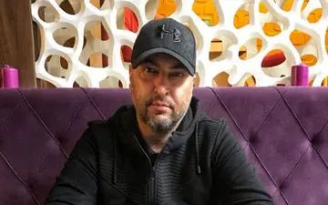 کُری سنگین و تمسخرآمیز پیش‌کِسوت پرسپولیس برای استقلالی‌ها