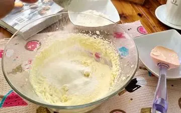 طرز تهیه شیرینی ساده و خوشمزه برای مهمان‌ها | آماده در ۳ دقیقه