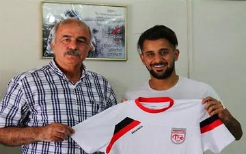 بازیکن ناراضی تراکتورسازی خداحافظی کرد