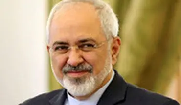 شوخی ظریف با خبرنگاران و رعایت فاصله کرونایی
