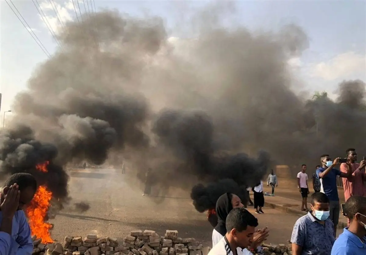 ۷ کشته و ۱۴۰ زخمی در اولین روز درگیری‌های سودان پس از کودتا 