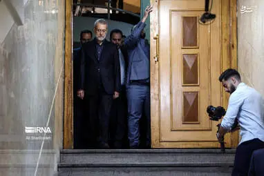 حواشی روز دوم ثبت نام انتخابات ریاست جمهوری به روایت تصویر